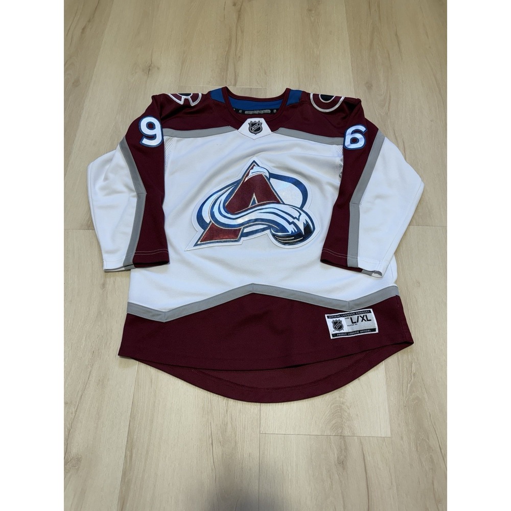 Colorado Avalanche Mikko Rantanen NHL Jersey #96 Youth Size Large/XL Hockey